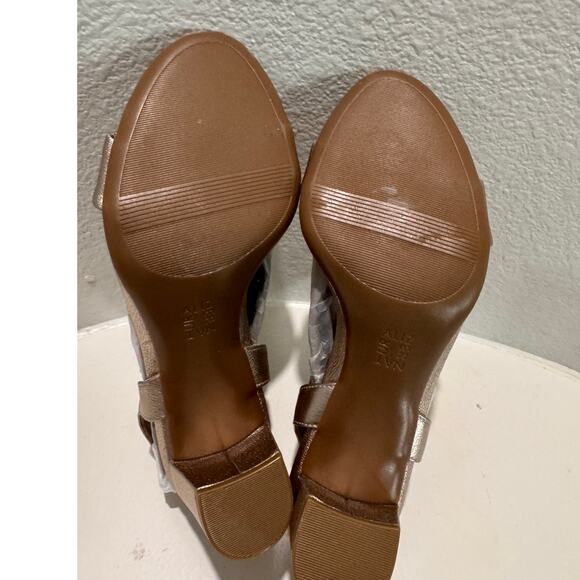 NATURALIZER NIB $120 Bristol Dress Sandal Gold Size 9.5W - Picture 9 of 10